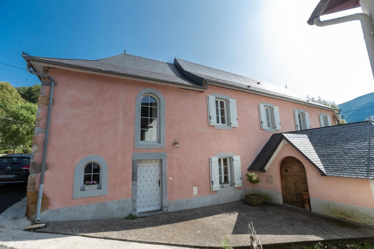 Maison Ainerak Gite A Sainte Engrace La Pierre Saint Martin Exterior foto