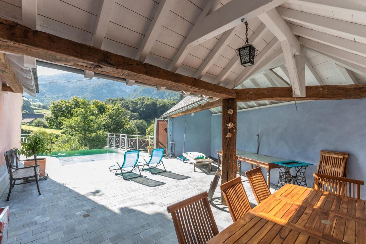 Maison Ainerak Gite A Sainte Engrace La Pierre Saint Martin Exterior foto